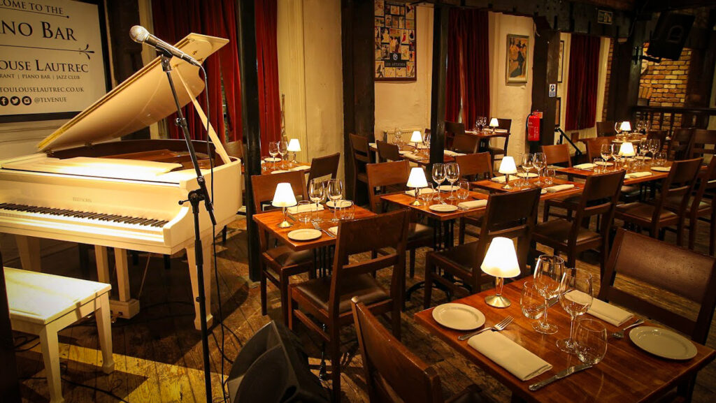Piano Room Thursday - Sunday Toulouse Lautrec Jazz Club - Dinner & Live Music